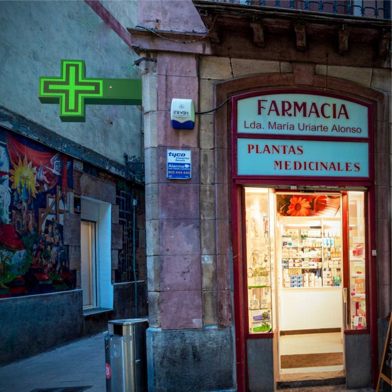 P16 programmable green single-color LED pharmacy cross - Outdoor