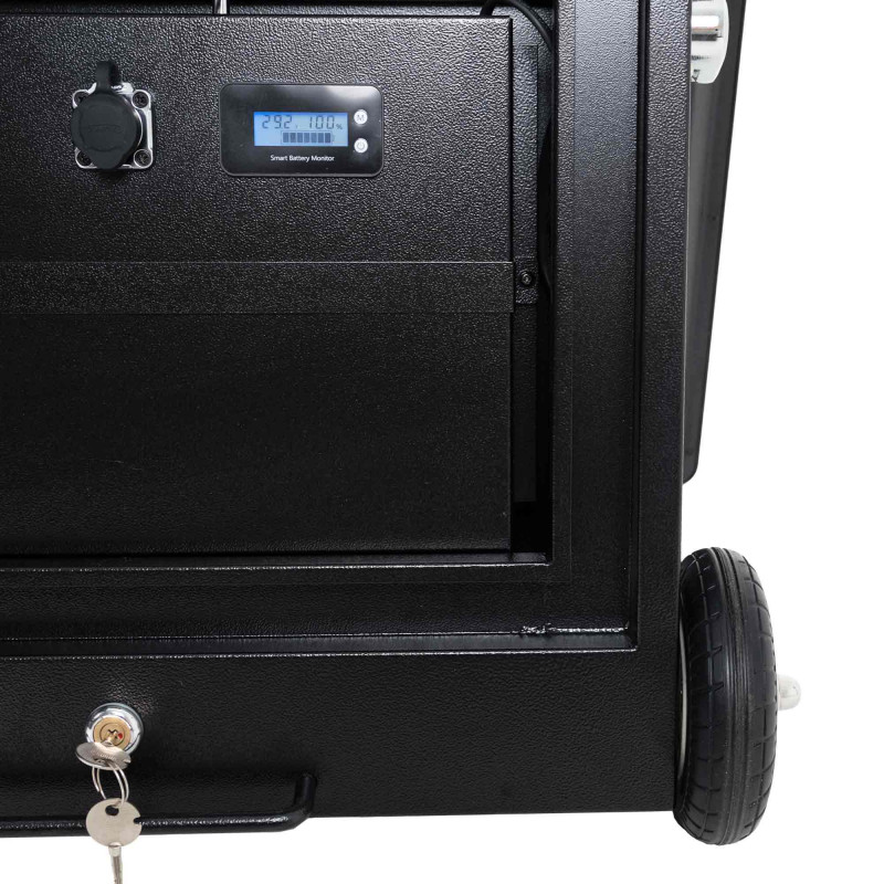 43'' Portable Outdoor Advertising Display - Full HD LCD - Wheeled and Battery Operated