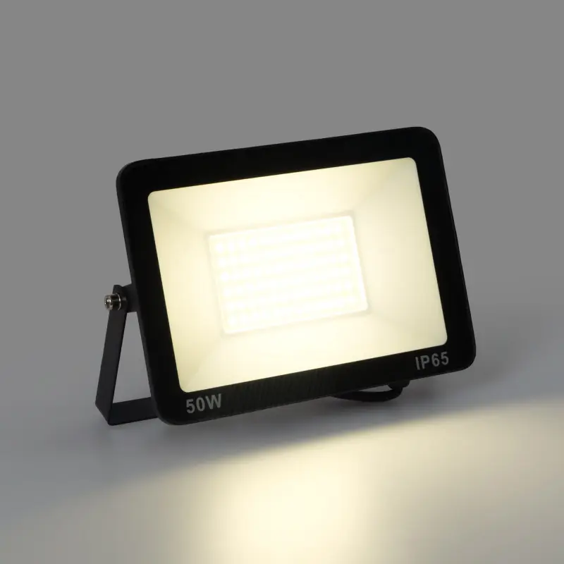 foco-proyector-exterior-led-50w-4584lm-ip65 (4).webp